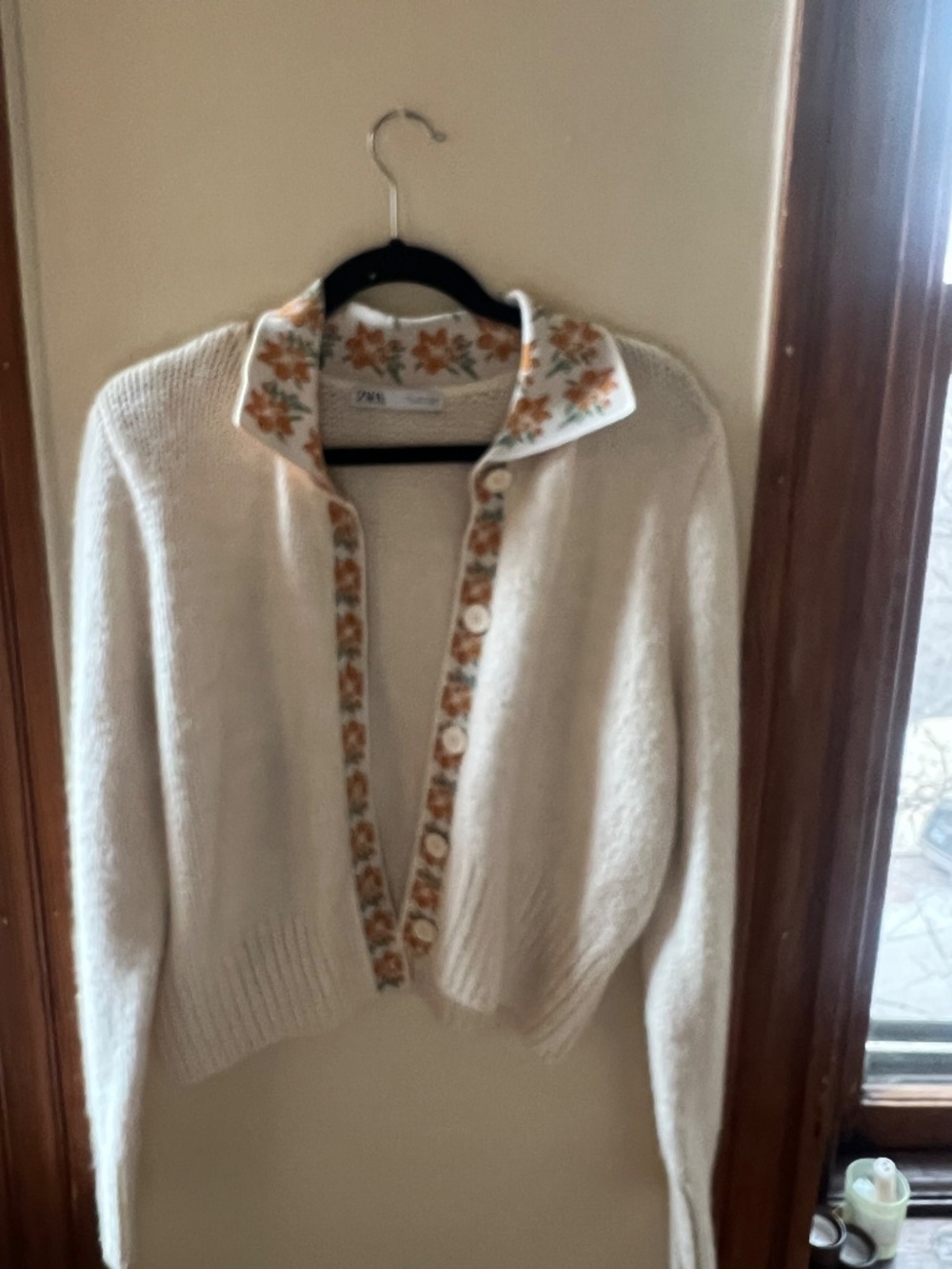 Zara Floral Detail Top and Sweater Set - Picture 2 of 8